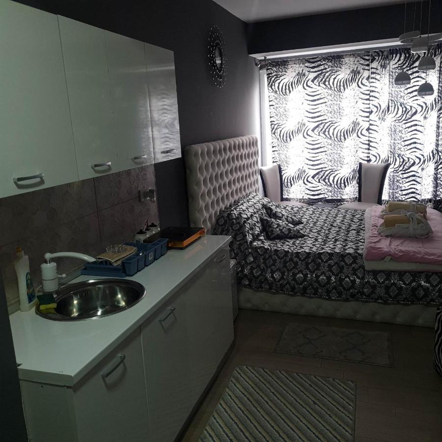 Apartmani 2 Ss Ohrid Buitenkant foto