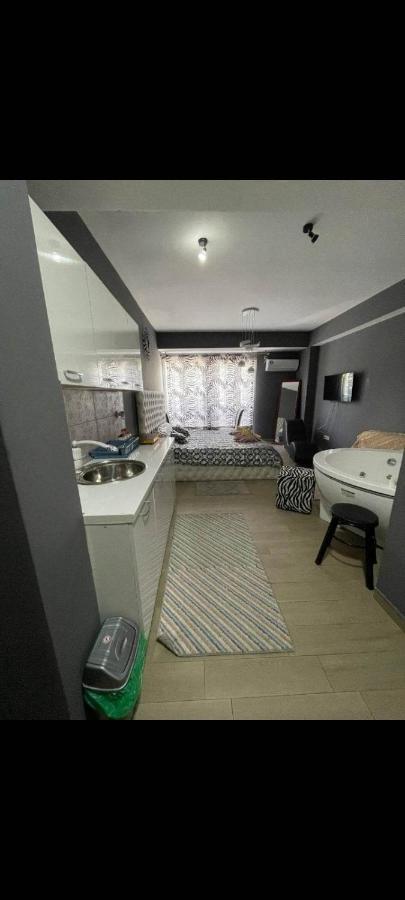 Apartmani 2 Ss Ohrid Buitenkant foto